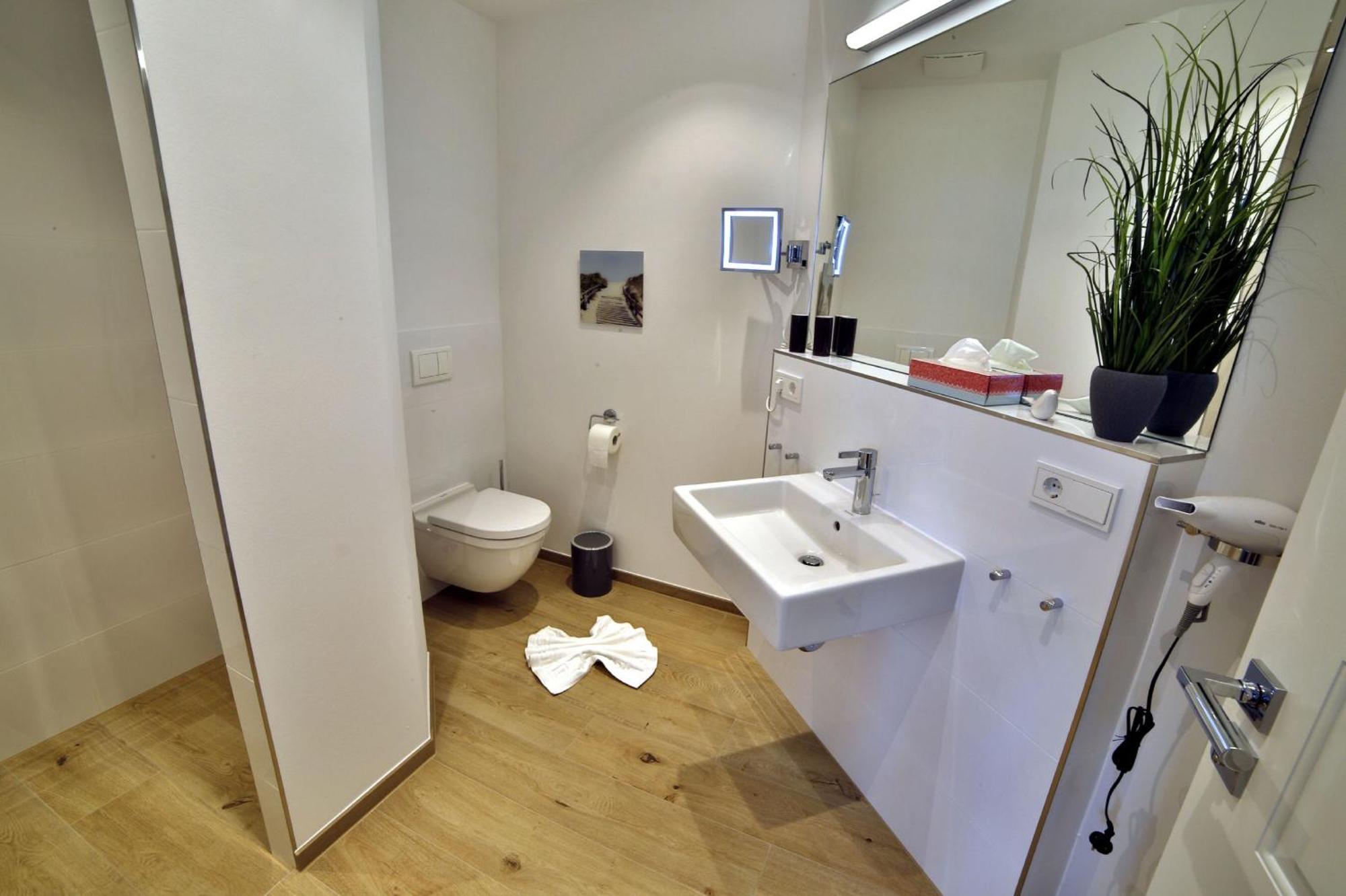 Ferienwohnung "Lachmoewe" In Der Villa Andrea Baabe Dış mekan fotoğraf